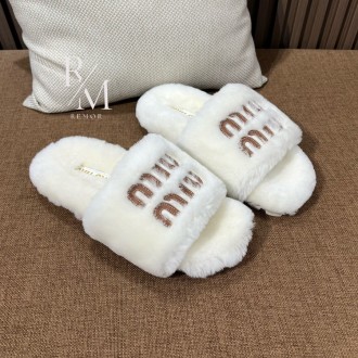 미우미우 시어링 슬리퍼