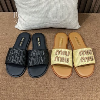 미우미우 라피아 효과 우븐 패브릭 슬라이드