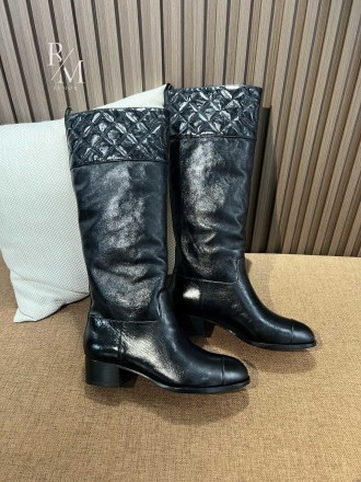 샤넬 퀄팅 롱 부츠