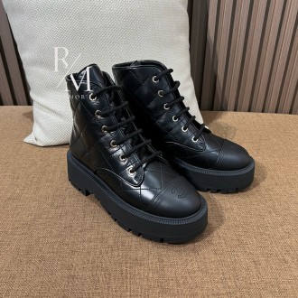 샤넬 카프스킨 워커 부츠