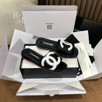 샤넬 CC로고 뮬 샌들