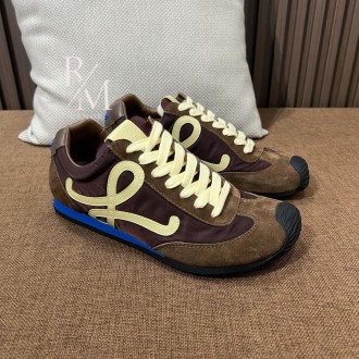 로에베 플로우 러너