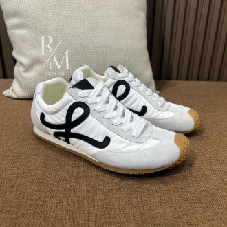 로에베 플로우 러너