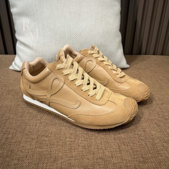 로에베 플로우 러너