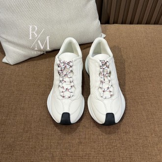 구찌 런 스니커즈