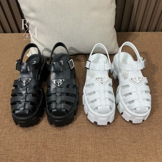 프라다 모놀리스 샌들