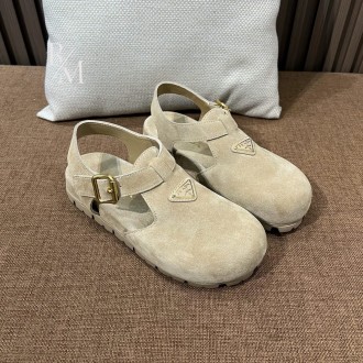 프라다 삼각 로고 스웨이드 샌들