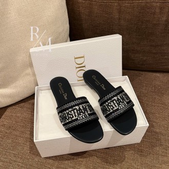 디올 디웨이 뮬 슬리퍼 네이비