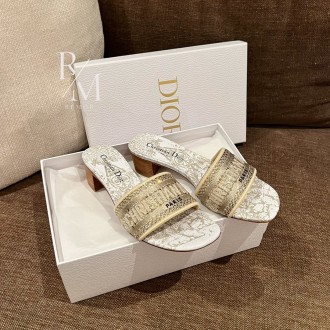 디올 디웨이 뮬 힐