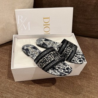 디올 디웨이 뮬 슬리퍼 네이비