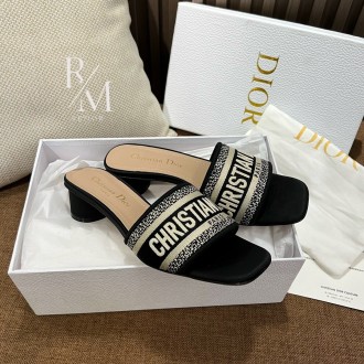 디올 디웨이 뮬 힐