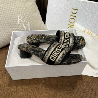 디올 디웨이 뮬 힐