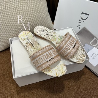 디올 디웨이 뮬 슬리퍼