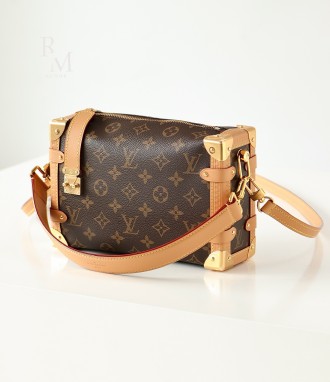 루이비통 사이드 트렁크 MM 모노그램