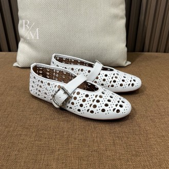 알라이아 퍼포레이트 발레리나 플랫