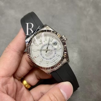 롤렉스 스카이드웰러 42mm