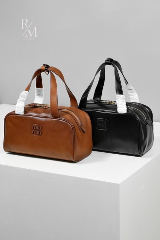 미우미우 레더 탑 핸들 백