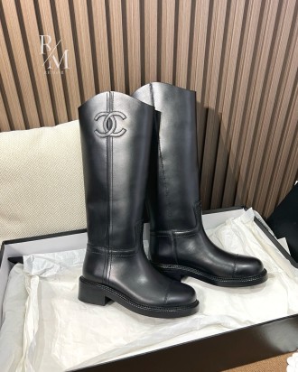 샤넬 레더 롱 부츠