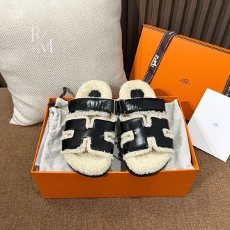 에르메스 여성용 시프레 샌들