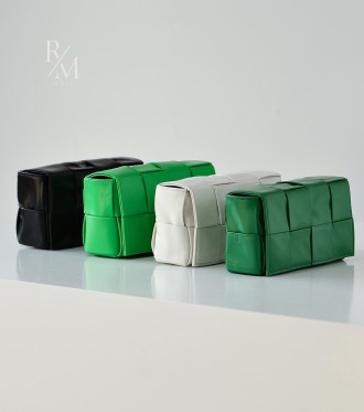 보테가베네타 카세트 벨트백