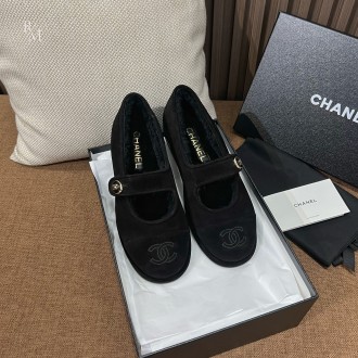 샤넬 벨벳 메리제인 슈즈