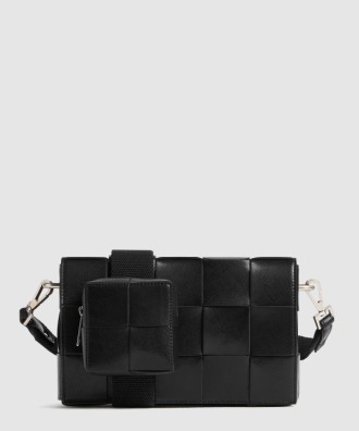 다양하게 활용할 수 있는 스트랩을 갖춘 카세트 741777