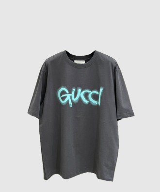 로고 프린트 반팔