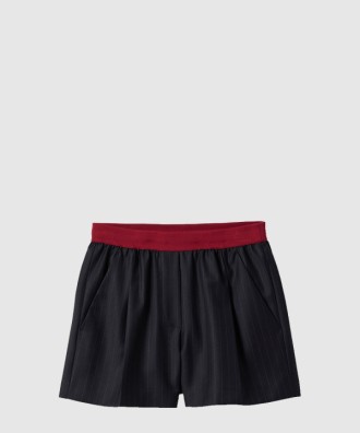 핀스트라이프 쇼츠