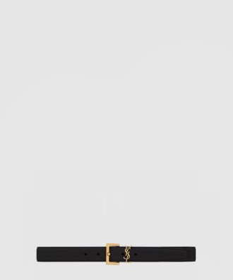 스퀘어 버클을 장식한 그레인 가죽 소재의 벨트 634437