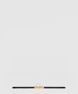 부드러운 가죽 소재의 T-바 버클 벨트 756469