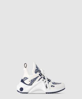 아치라이트 스니커즈 1AHOPM