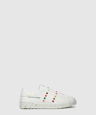 변화를 위한 오픈 바이오 기반 스니커즈