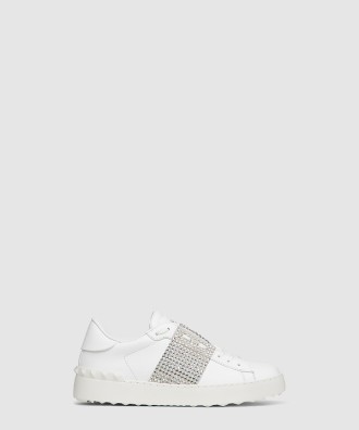 인공 크리스탈 스니커즈