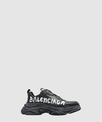 트리플 S 스니커즈 536737