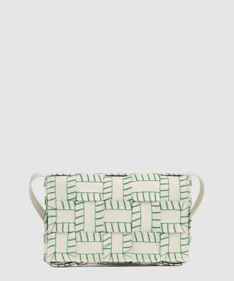 카세트 크로스백 691400