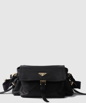 익스플로어 미디엄 나파 가죽 숄더백 1BD394